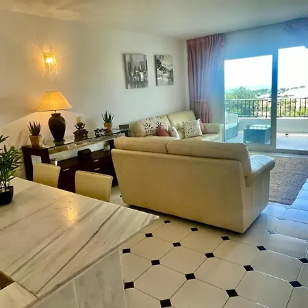 Riviera Del Sol By The Sea Apartment